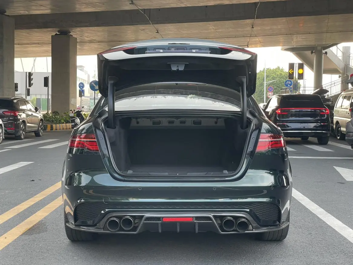 Jaguar XEL 2023 2.0T 250PS R-DYNAMIC S Progressive Sport