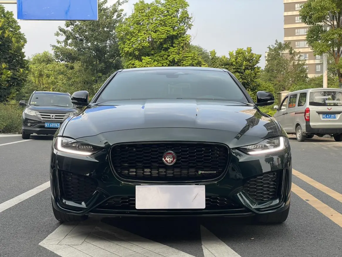 Jaguar XEL 2023 2.0T 250PS R-DYNAMIC S Progressive Sport