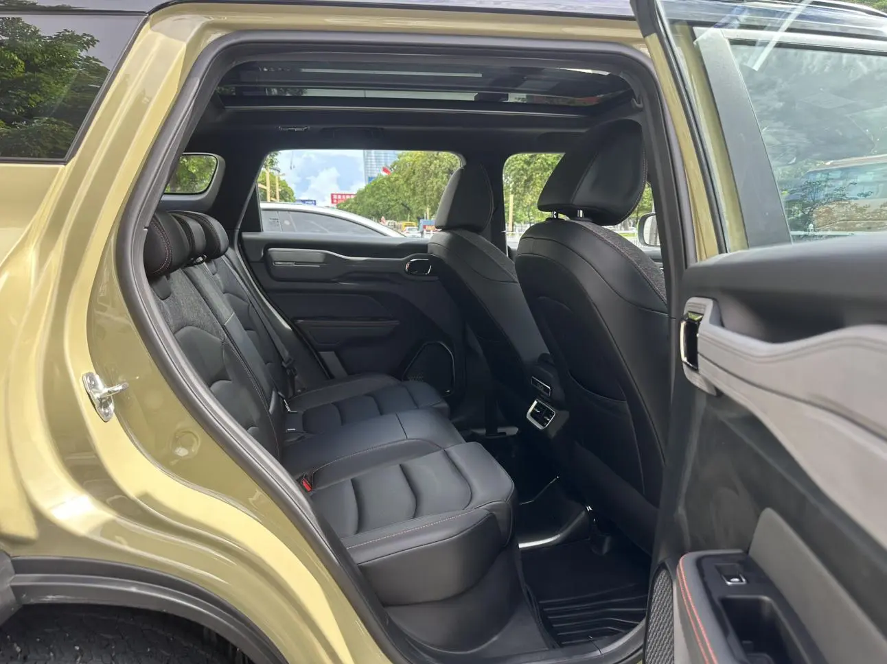 Geely 2025 1.5TD