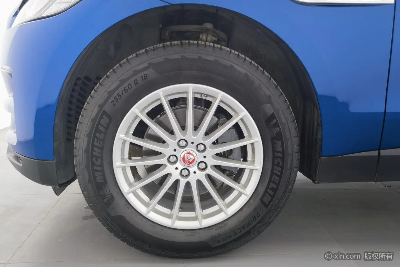 Jaguar F-PACE 2018 2.0T 4WD Premium Plus