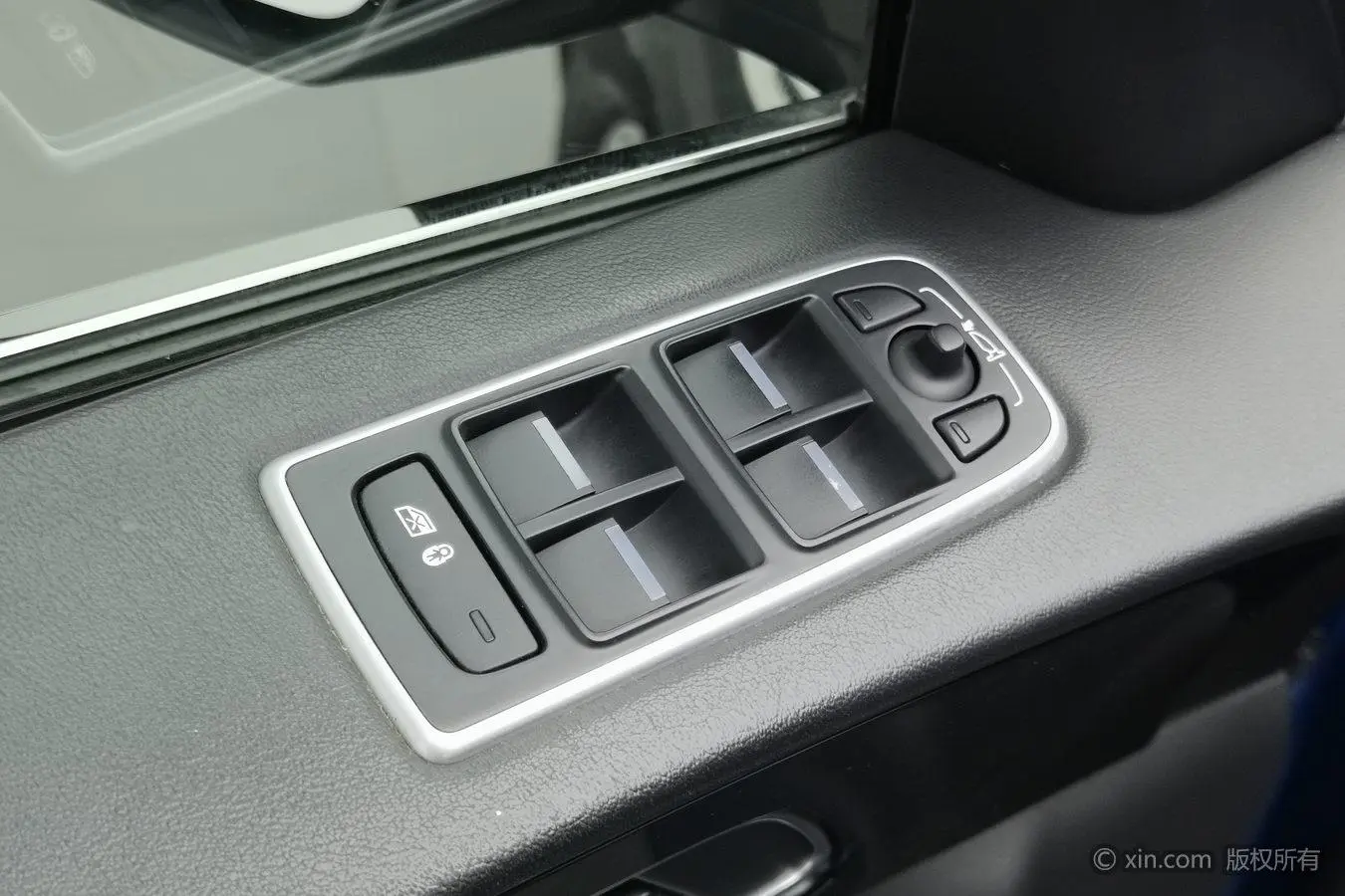 Jaguar F-PACE 2018 2.0T 4WD Premium Plus