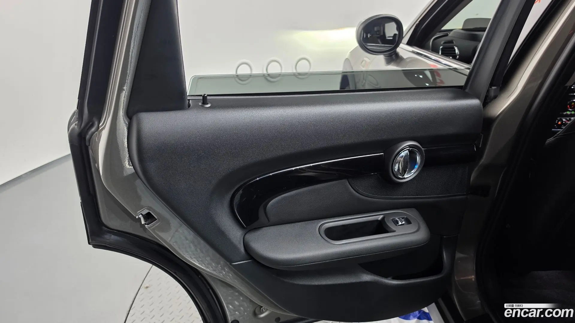 Mini Clubman High
