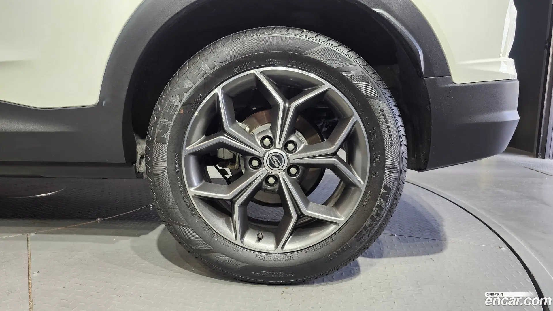 KG Mobility KORANDO Gasoline 1.5 2WD C7