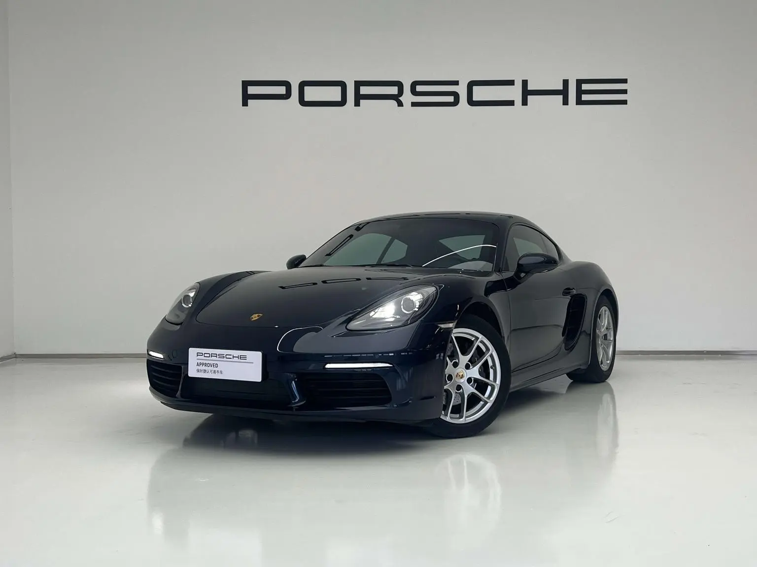 Porsche 718 2018 Cayman 2.0T