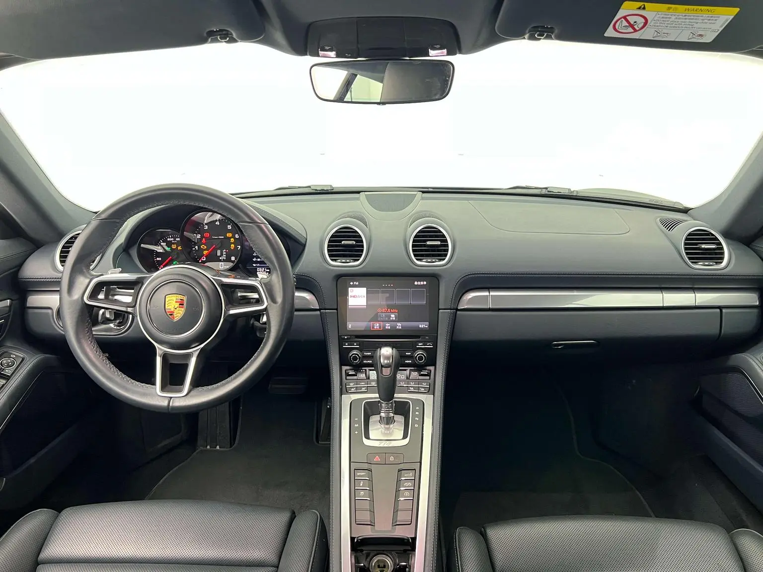Porsche 718 2018 Cayman 2.0T