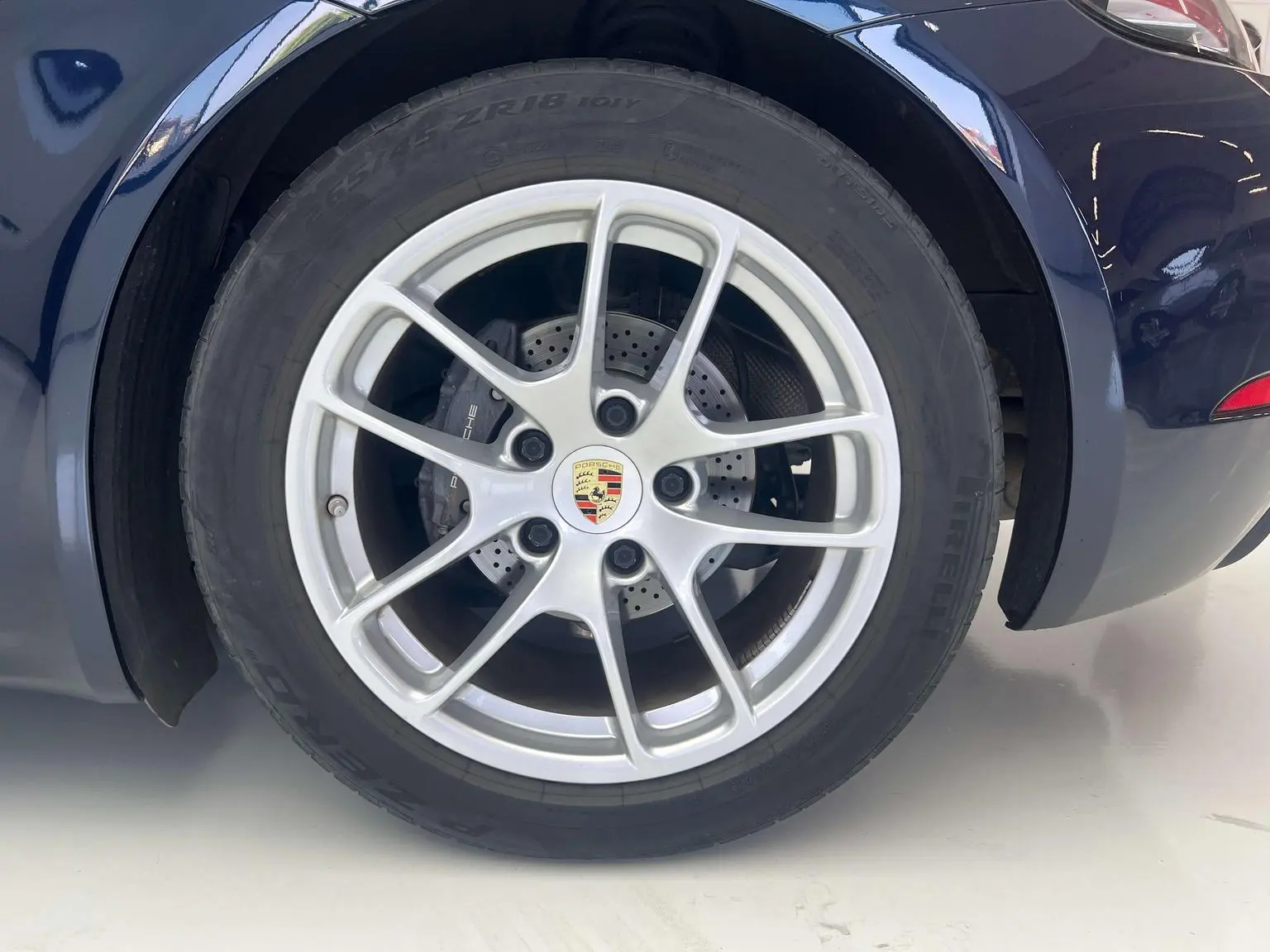 Porsche 718 2018 Cayman 2.0T