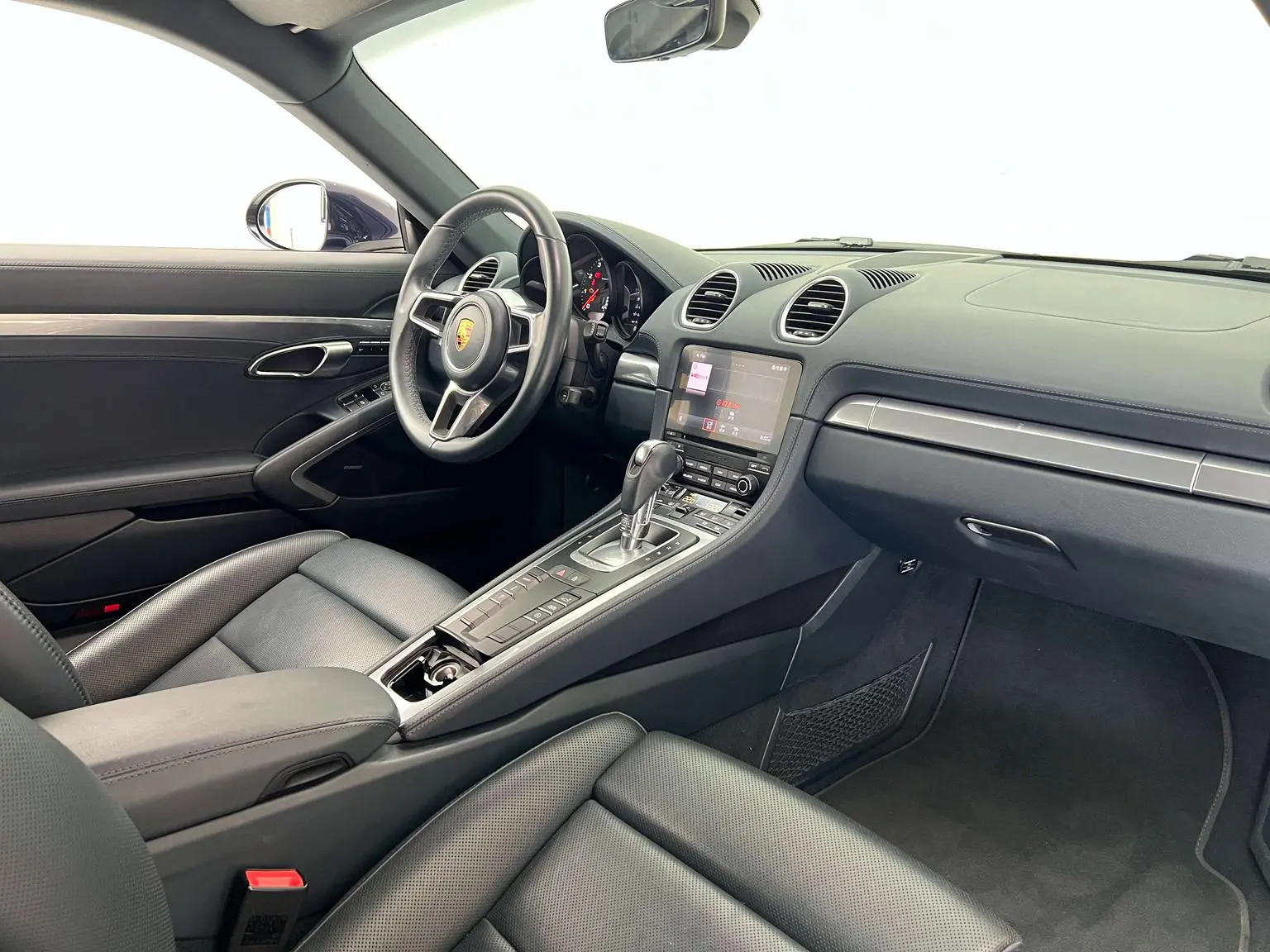 Porsche 718 2018 Cayman 2.0T