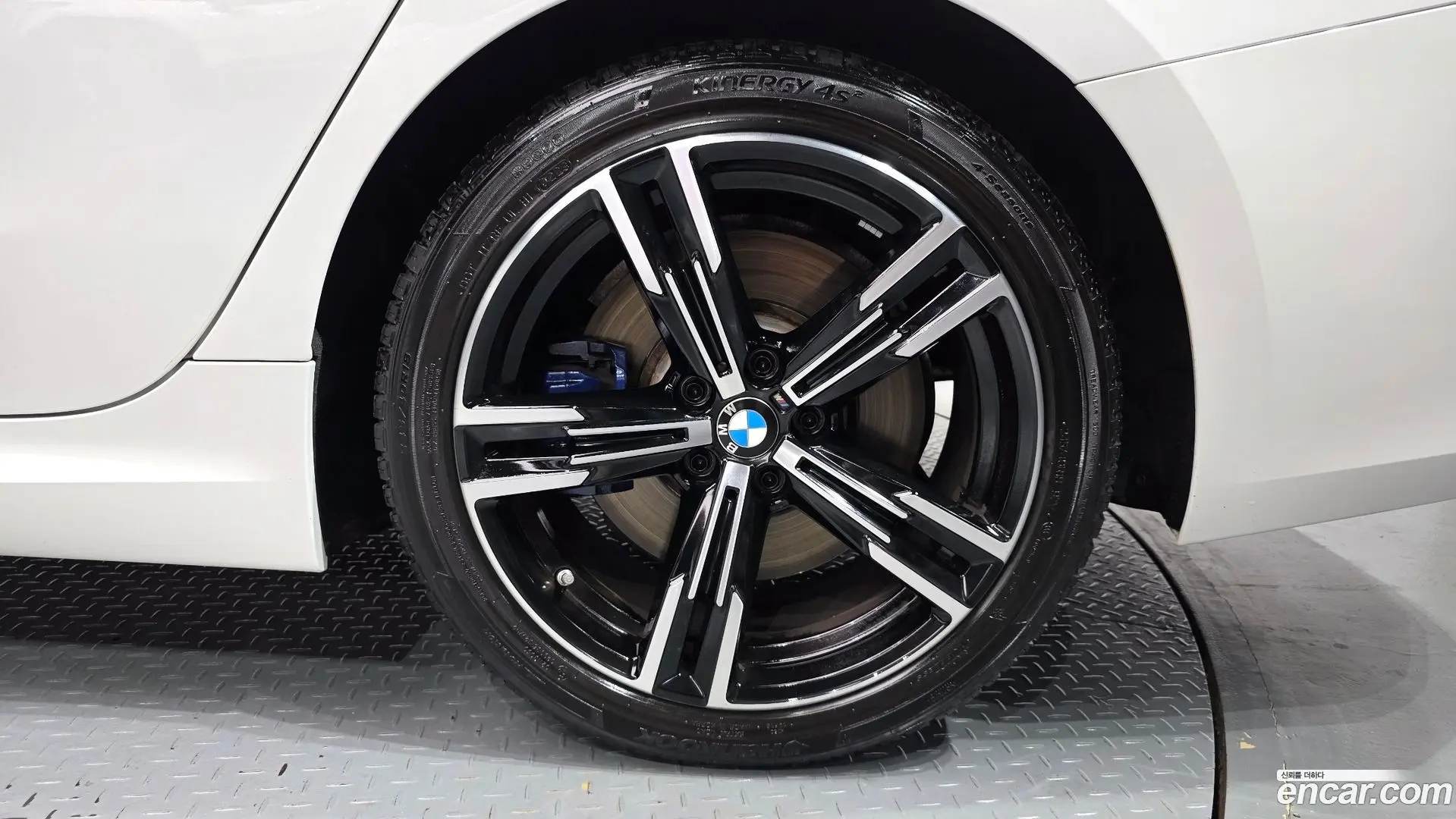 BMW 3-Series 320i M Sport 2023