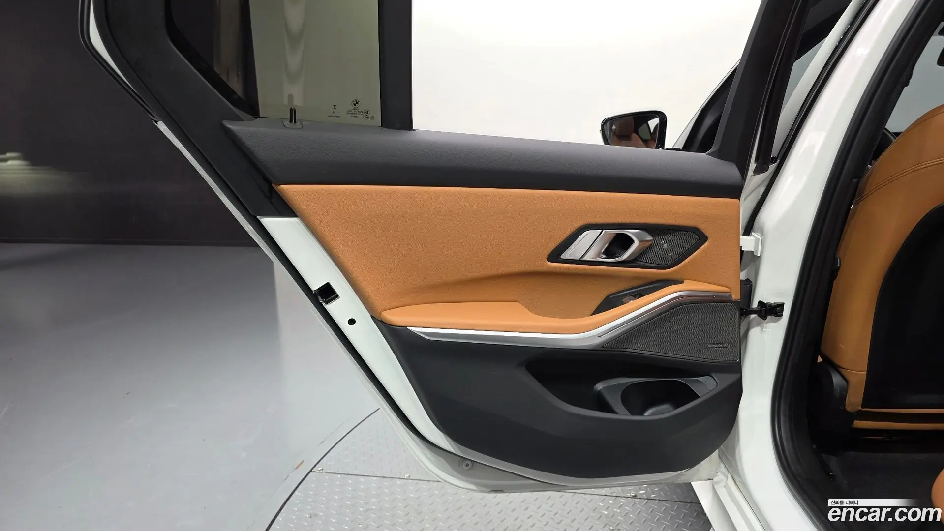 BMW 3-Series 320i M Sport 2023