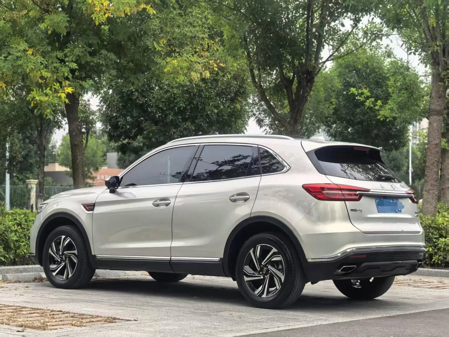 Hongqi HS5 2022 Facelift 2.0T Connected Flagship Enjoy