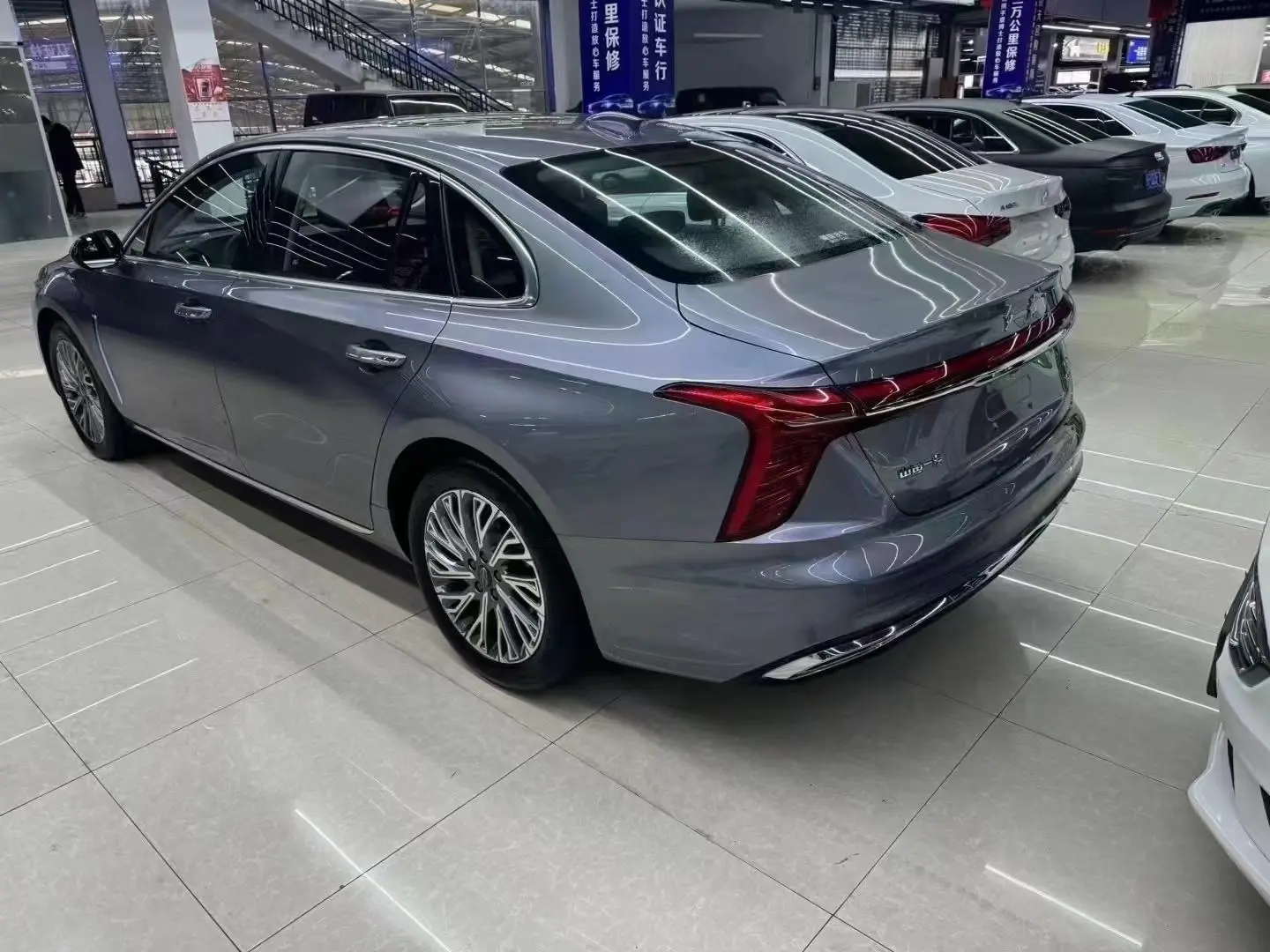 Hongqi H5 2023 2.0T Auto Smart Connected Qichang