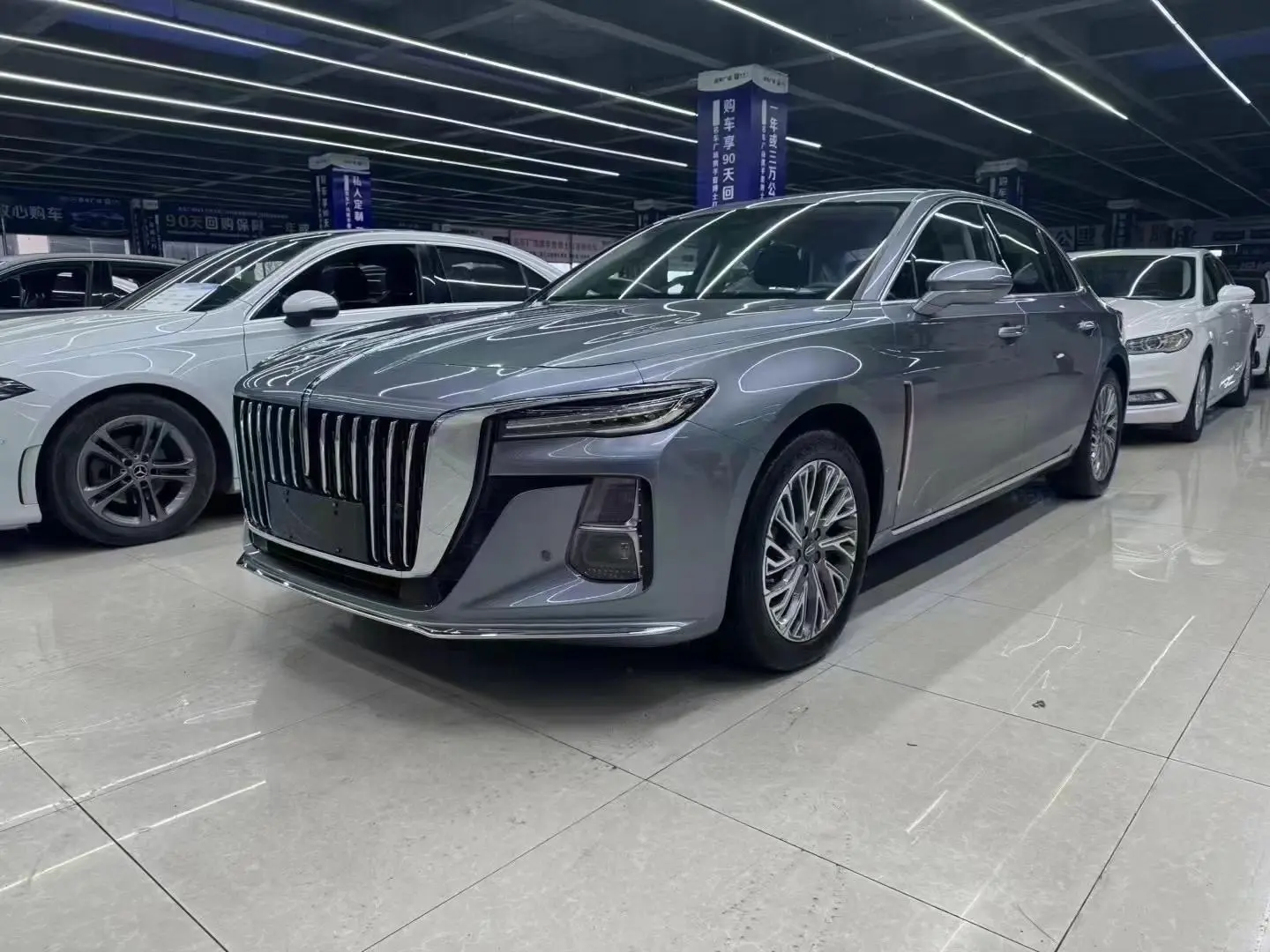 Hongqi H5 2023 2.0T Auto Smart Connected Qichang