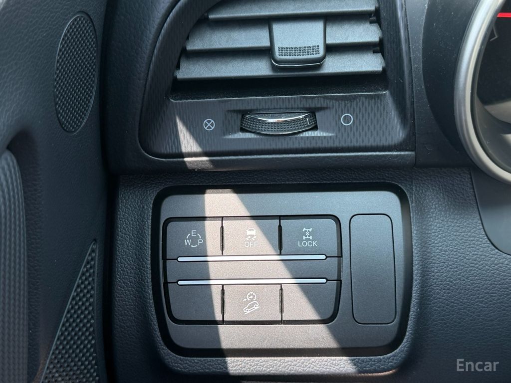 KG Mobility (Ssangyong) Tivoli Air Diesel IX 4WD 2019