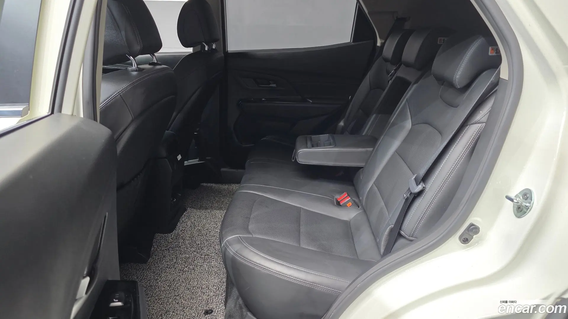 KG Mobility KORANDO Gasoline 1.5 2WD C5