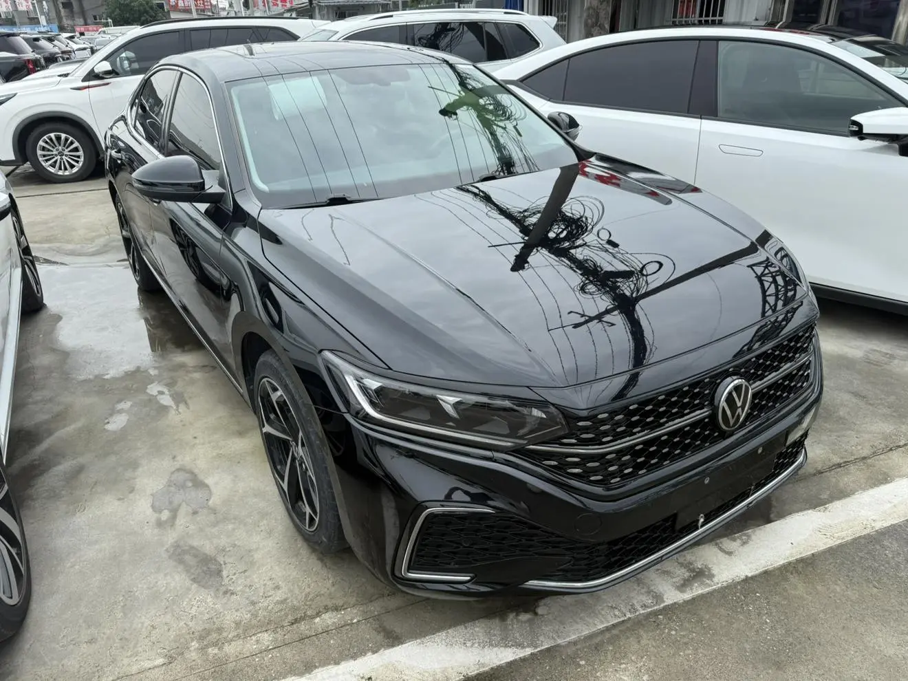 Volkswagen Passat 2023 330TSI Elite