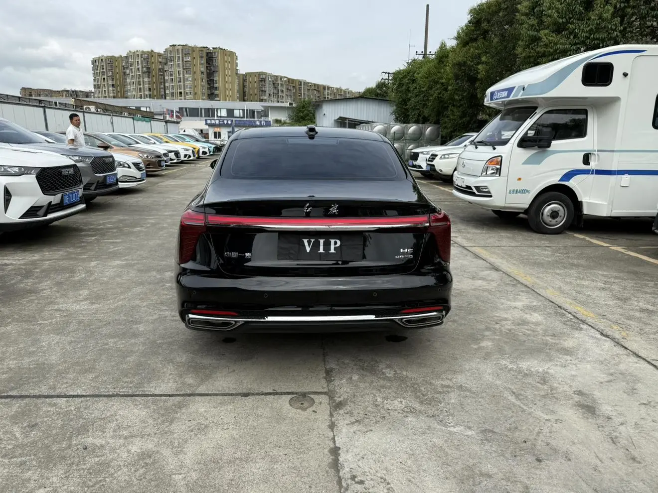 Hongqi H5 2023 2.0T Auto Connected Flagship Enjoy