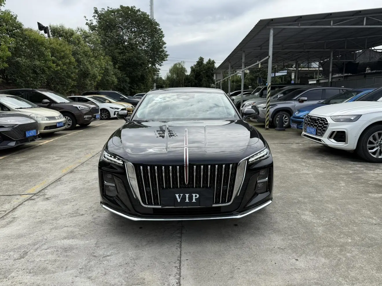 Hongqi H5 2023 2.0T Auto Connected Flagship Enjoy