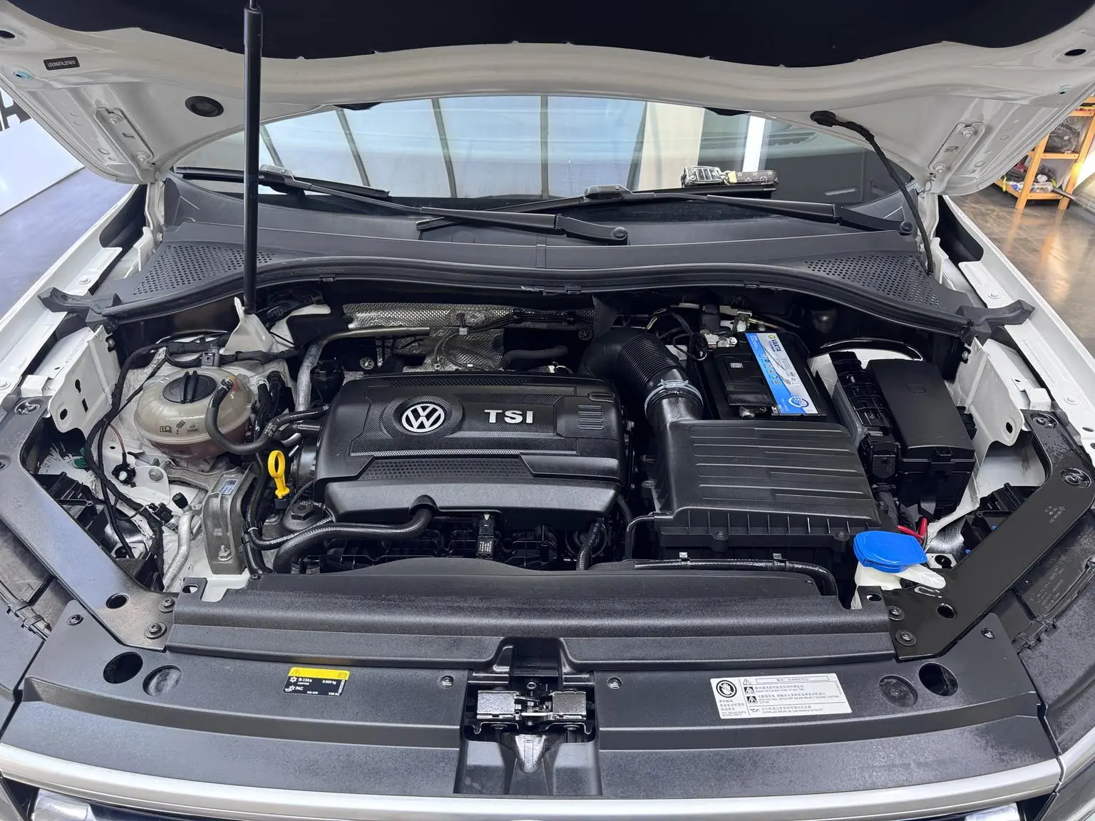 Volkswagen Tiguan L 2019 380TSI Auto 4WD Smart Dynamic Luxury China VI