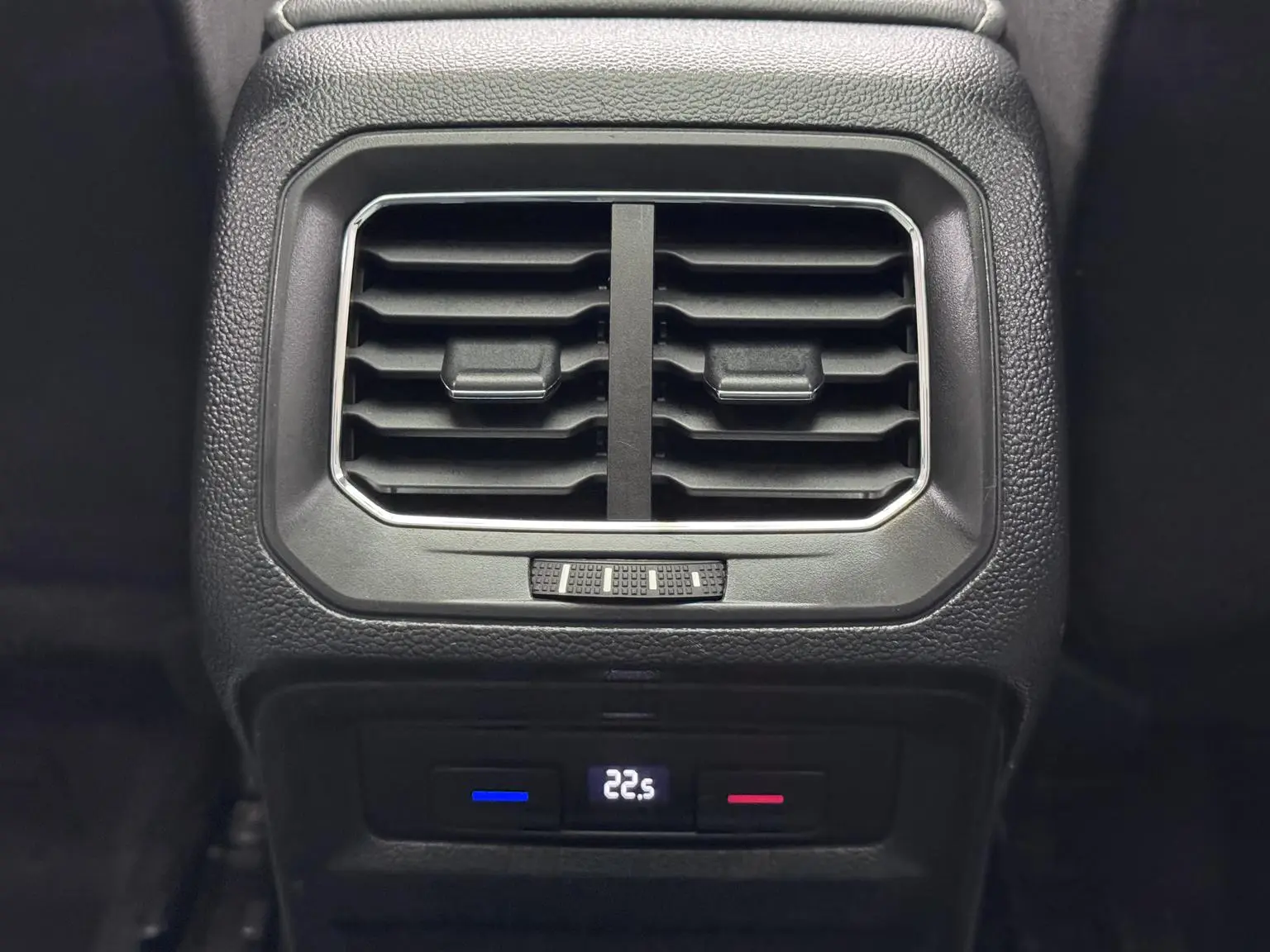 Volkswagen Tiguan L 2019 380TSI Auto 4WD Smart Dynamic Luxury China VI