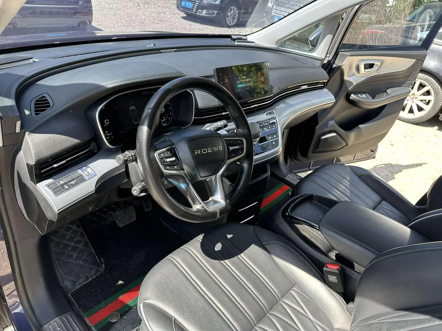 Roewe iMAX8 2022 400TGI Flagship