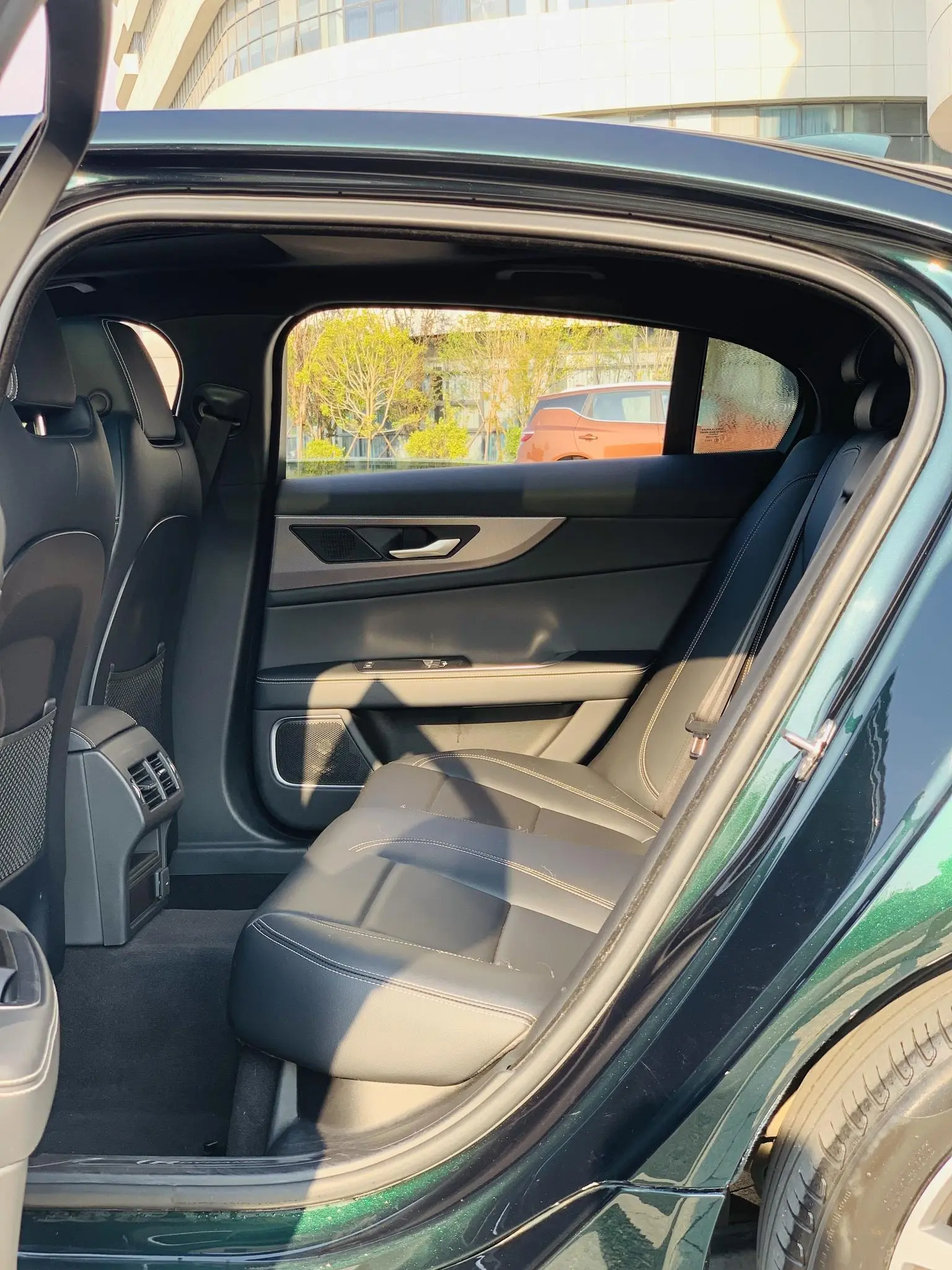 Jaguar XEL 2022 2.0T 200PS R-DYNAMIC Sport