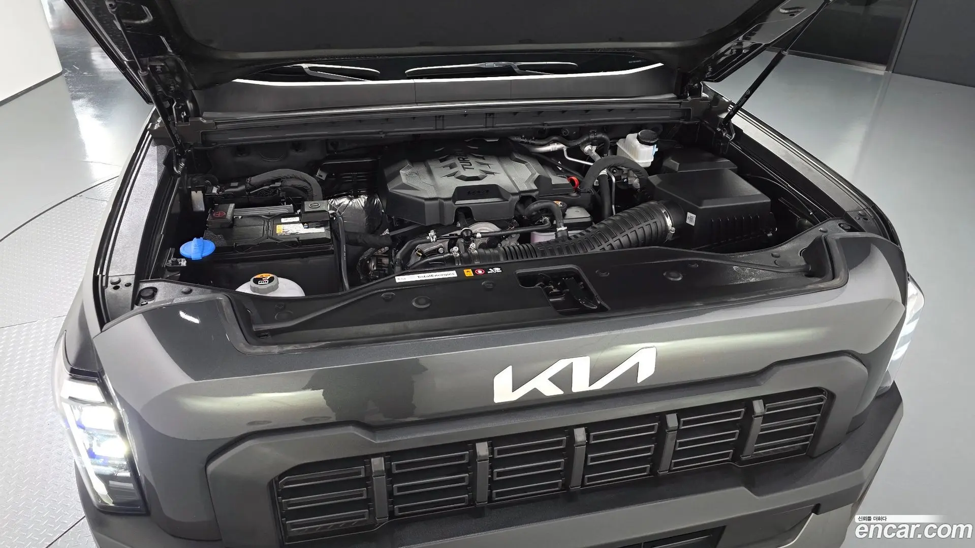 Kia Tasman 2.5T Gasoline 4WD