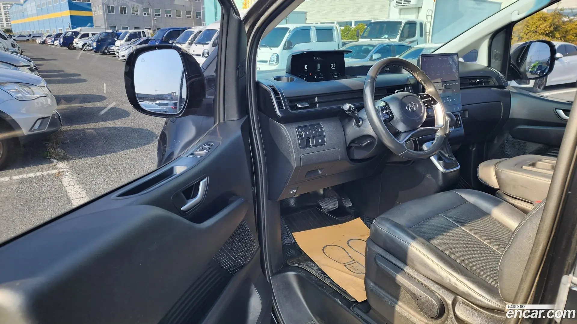 Hyundai Staria Cargo 3-Seater 2021