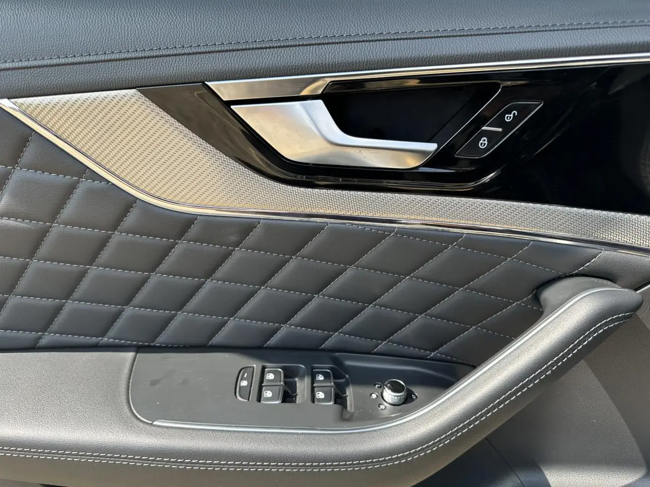 Hongqi HS5 2019 2.0T Connected Flagship Enjoy