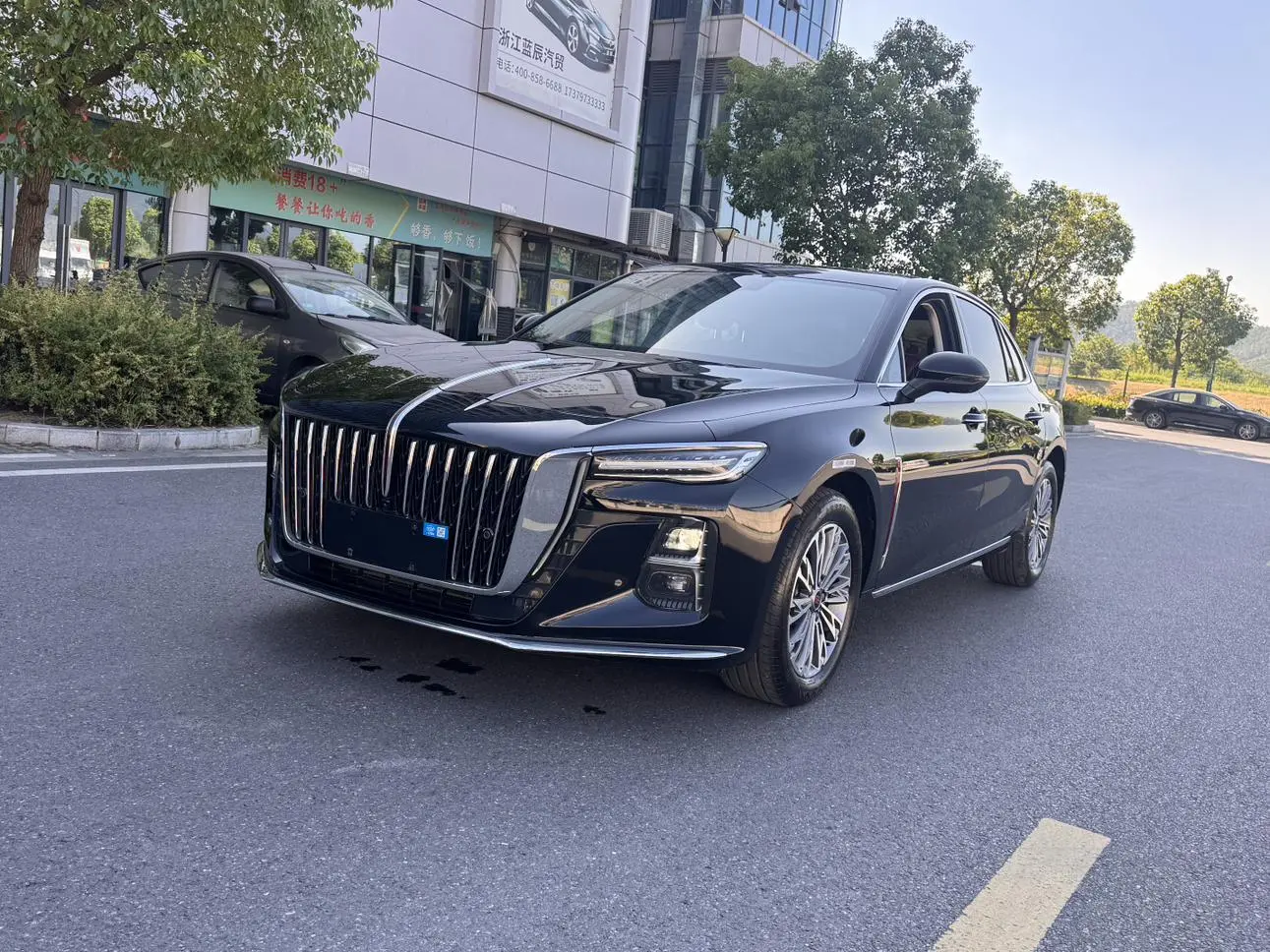 Hongqi H5 2025 1.5T DCT