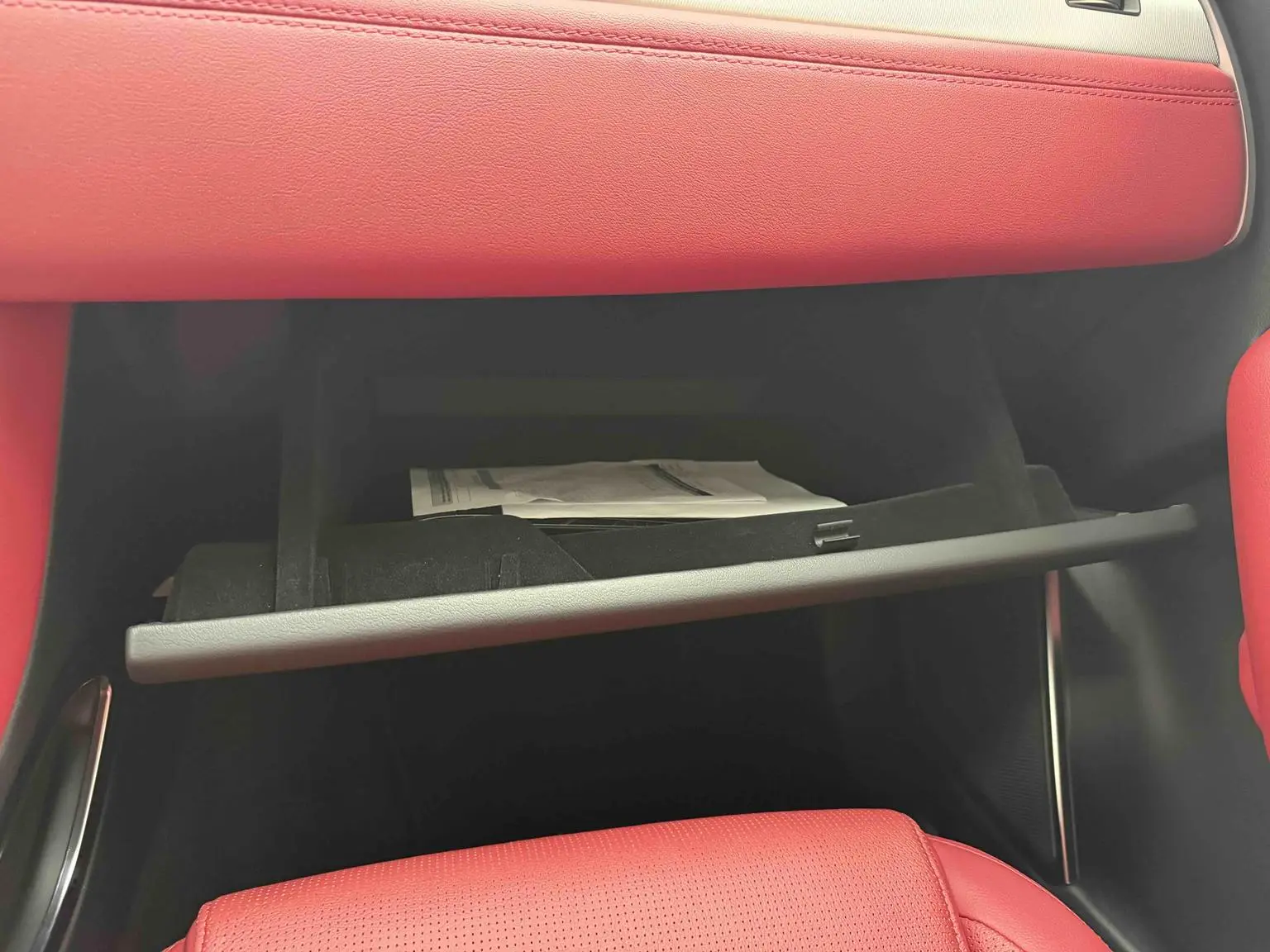 Jaguar F-PACE 2024 P250 R-Dynamic SE
