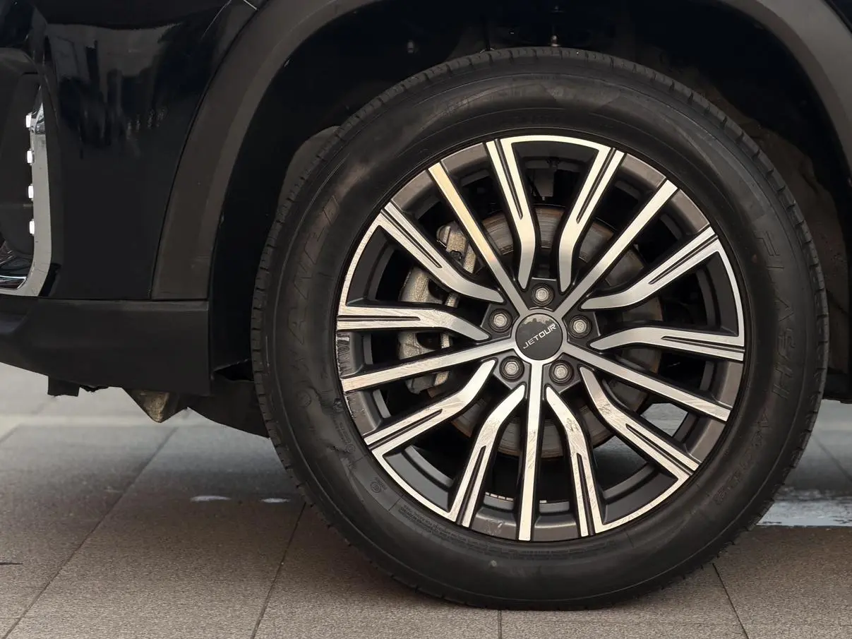 Jetour X90 PLUS 2024 1.6TD DCT