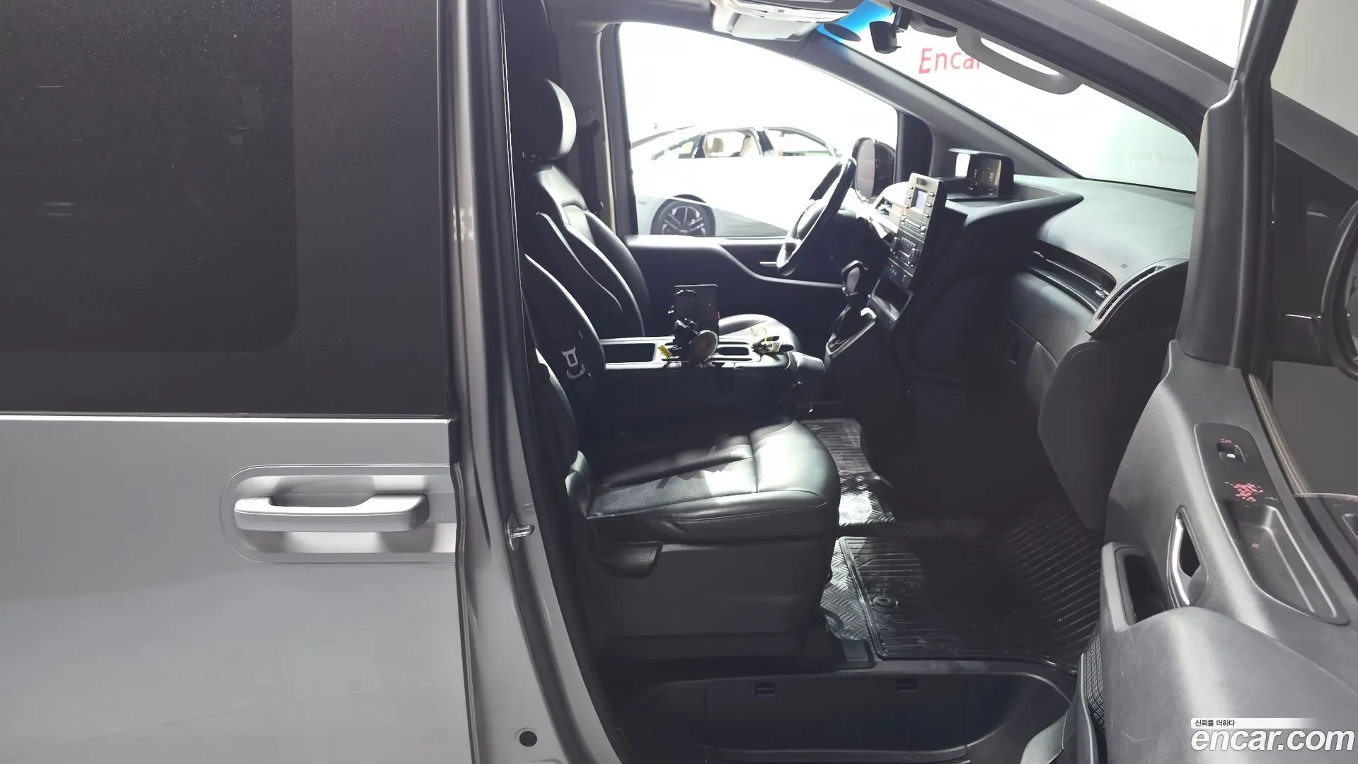 Hyundai Staria Cargo 3-Seater 2021
