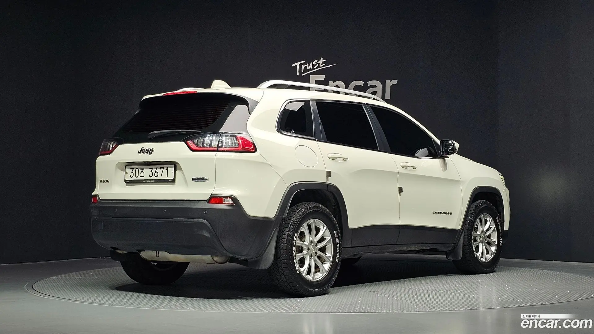 Jeep Cherokee 2.4 Longitude AWD