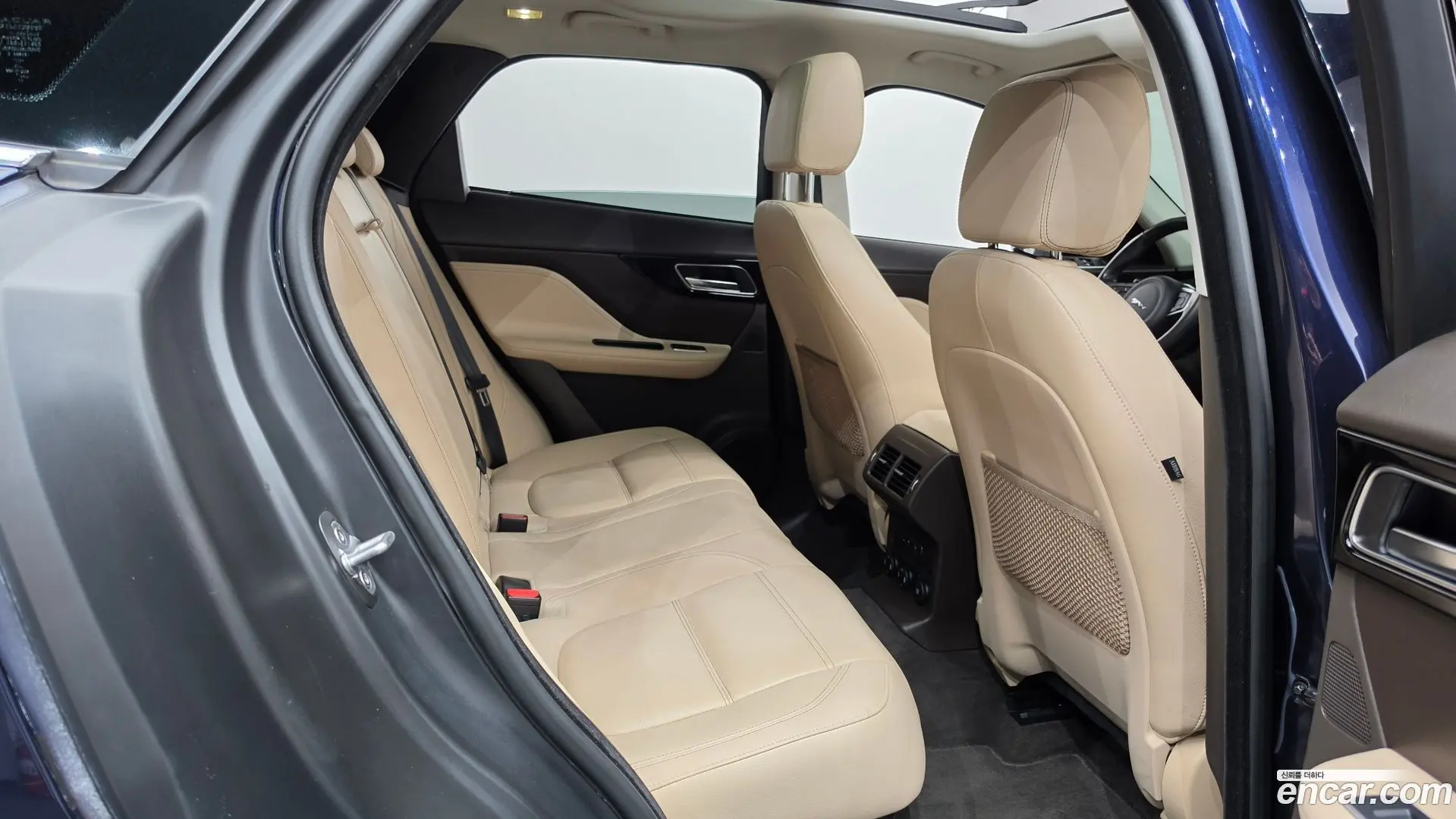 Jaguar F-PACE 20d Prestige