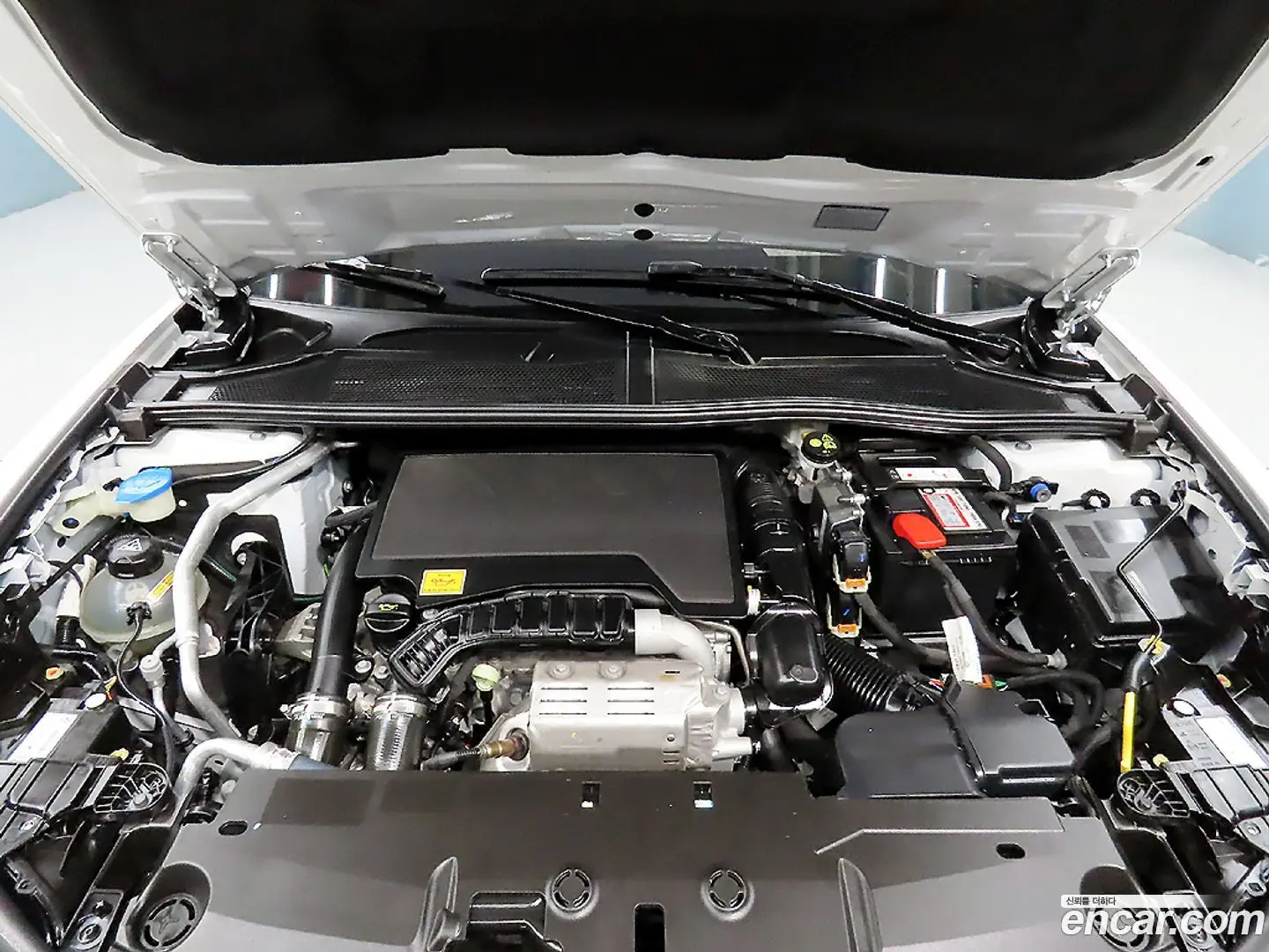 Peugeot 408 1.2 Pure Tech GT