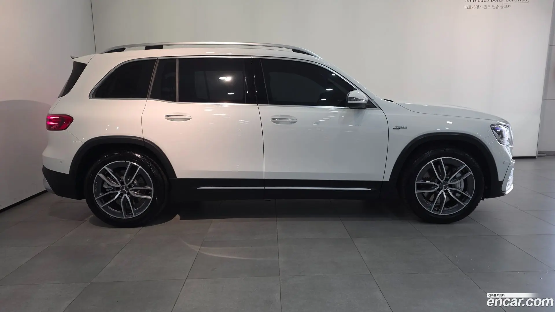Mercedes-Benz GLB-Class AMG GLB35 4MATIC 2023