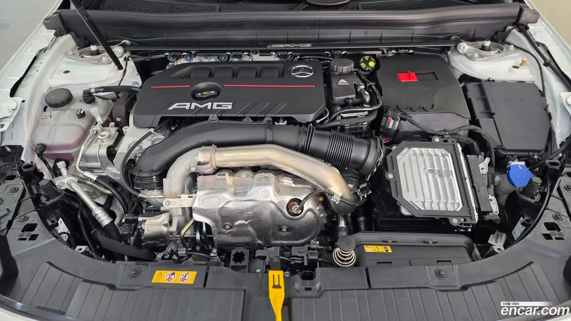 Mercedes-Benz GLB-Class AMG GLB35 4MATIC 2023