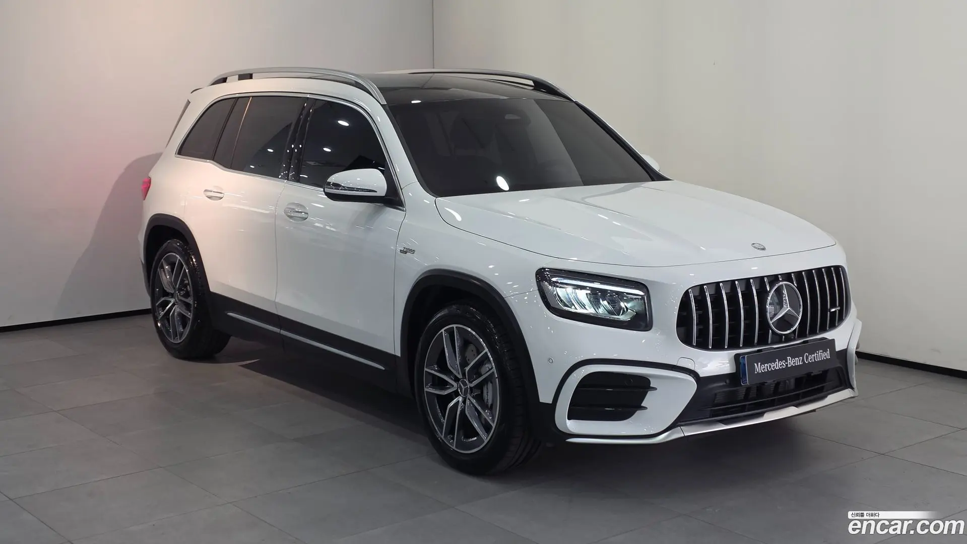 Mercedes-Benz GLB-Class AMG GLB35 4MATIC 2023