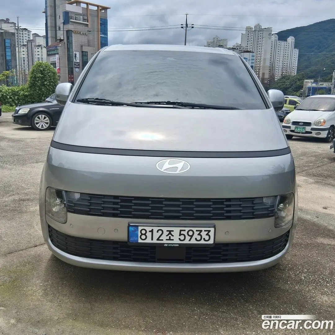 Hyundai Staria L3.5 Cargo 3-Seater