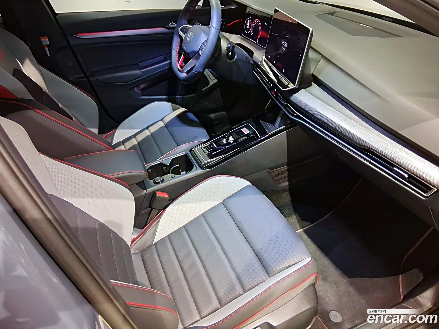 Volkswagen Golf 2.0 GTI