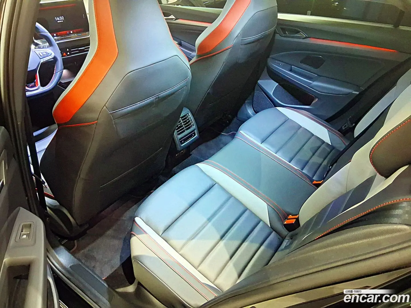 Volkswagen Golf 2.0 GTI