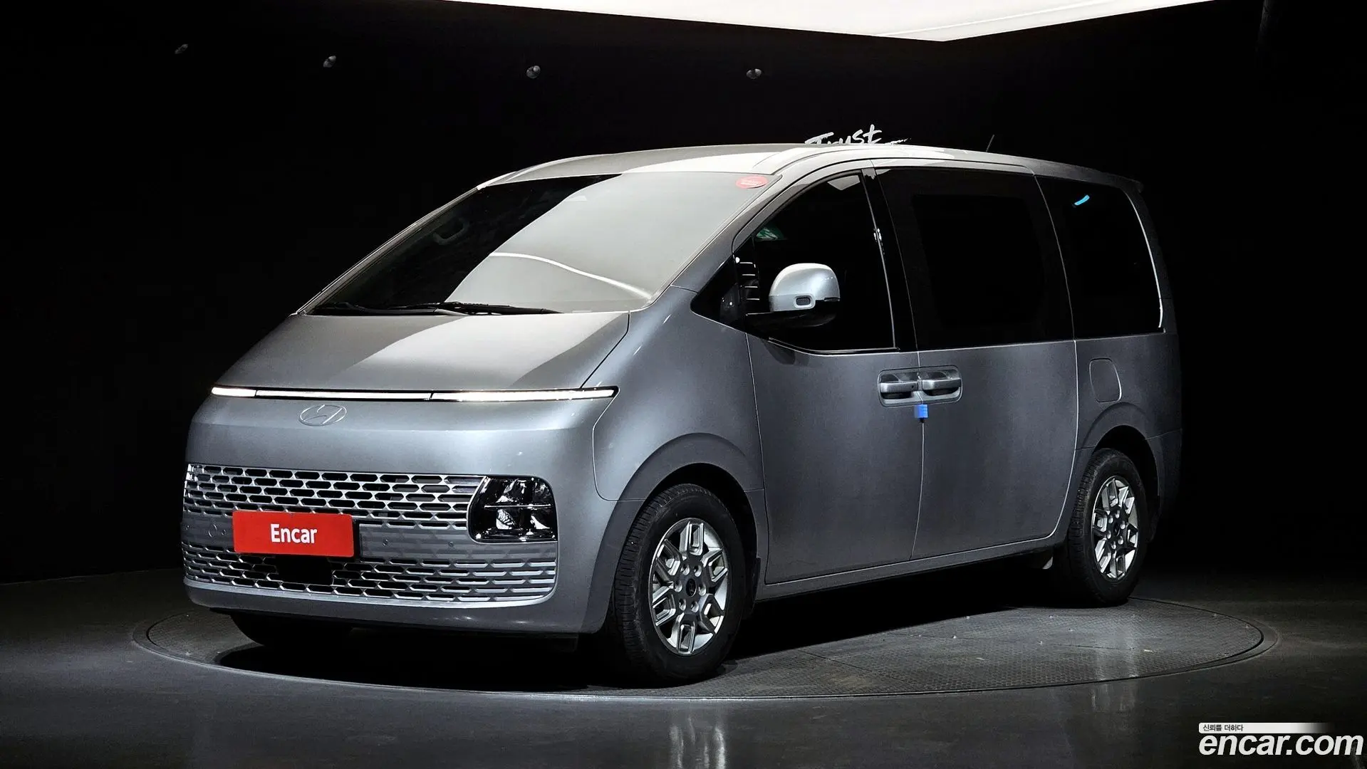 Hyundai Staria L3.5 Cargo 3-Seater