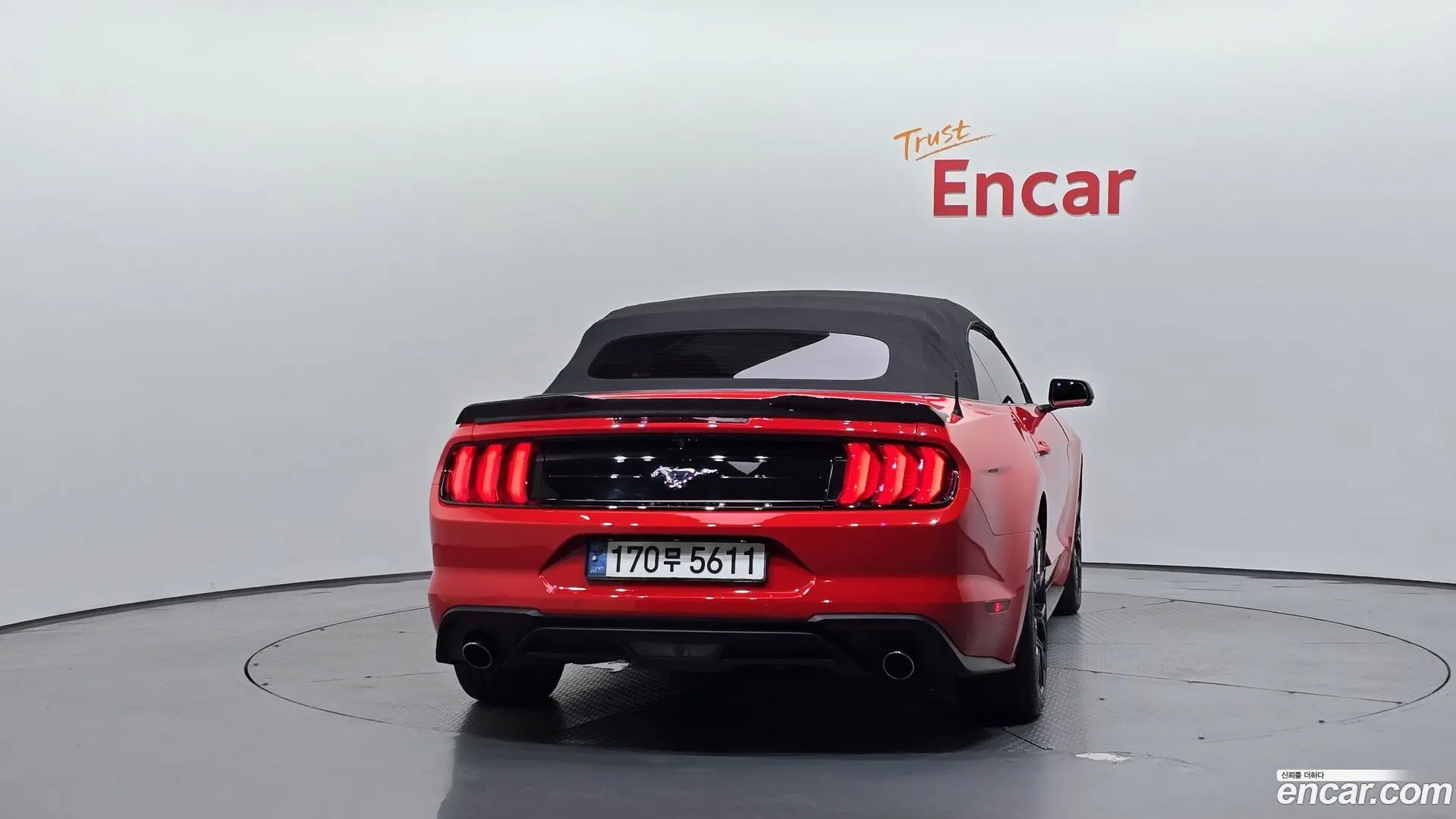 Ford Mustang Convertible