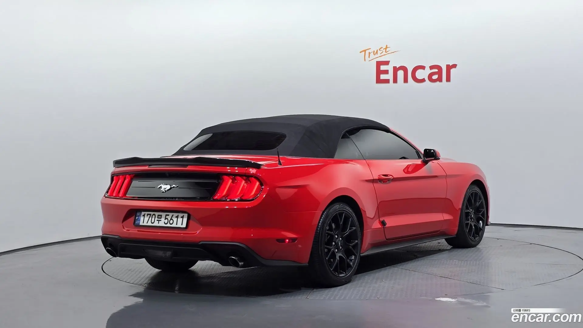 Ford Mustang Convertible