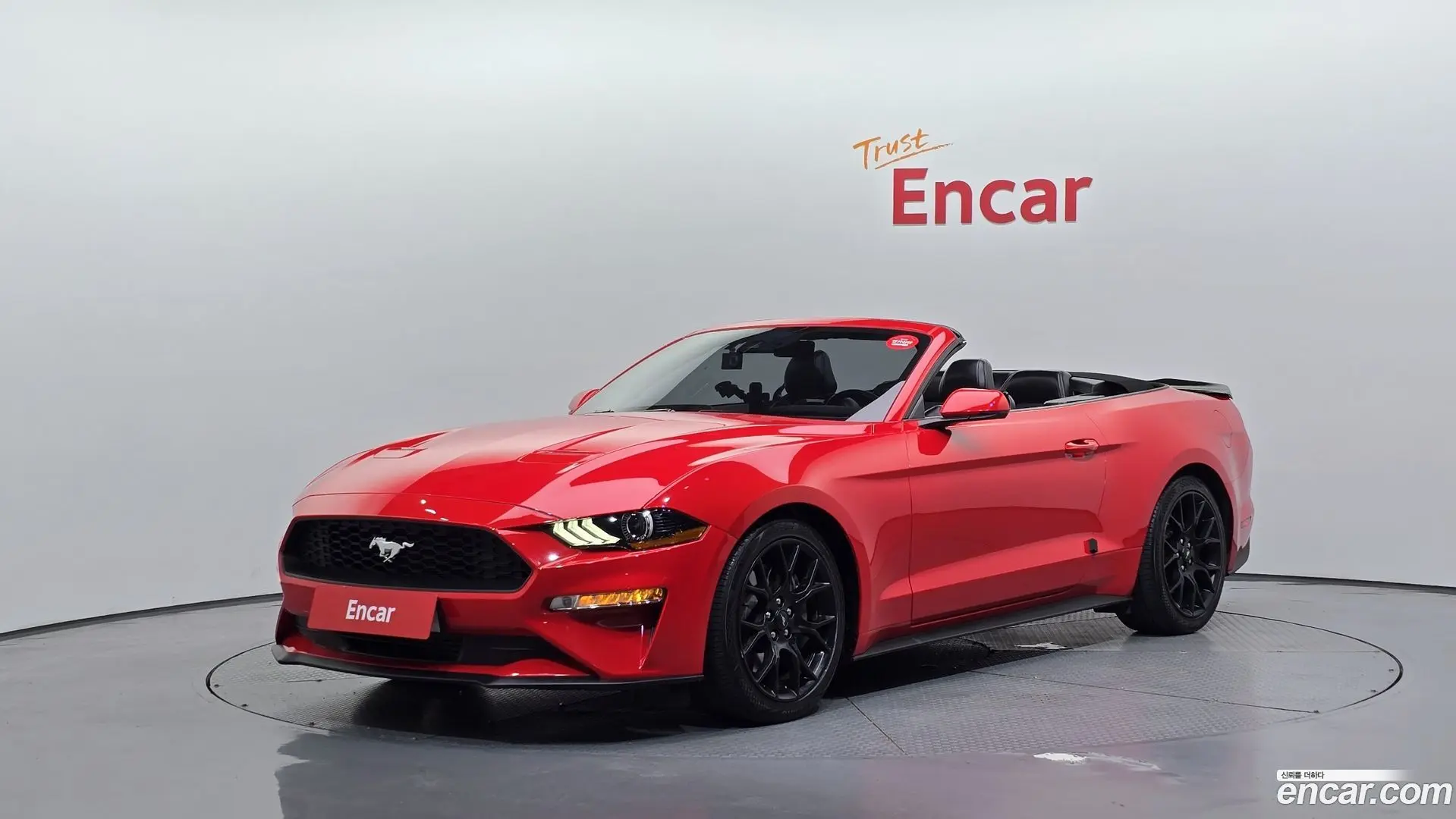 Ford Mustang Convertible