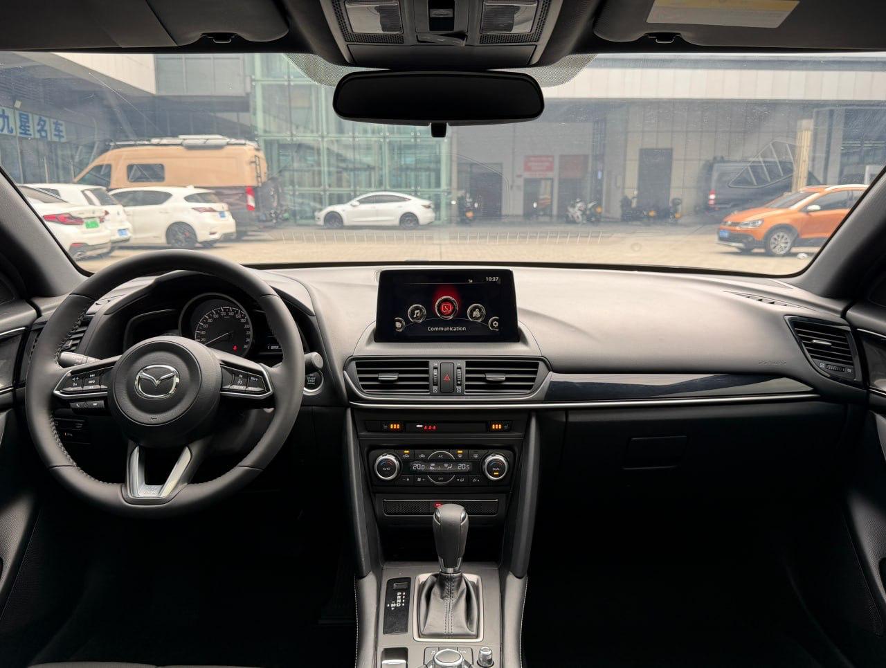 Mazda CX-4