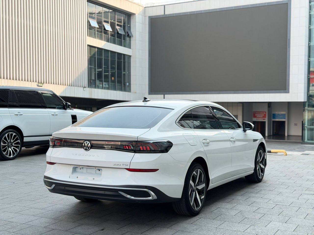 Volkswagen Lamando L