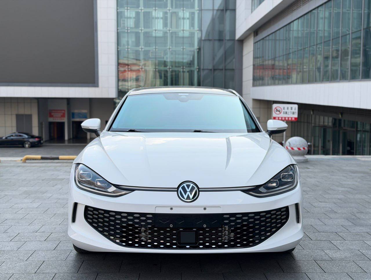 Volkswagen Lamando L
