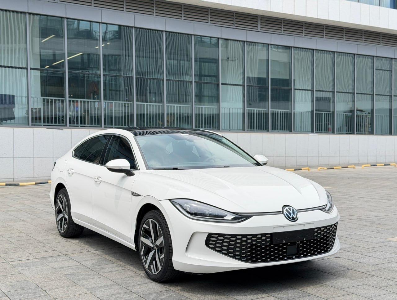 Volkswagen Lamando L