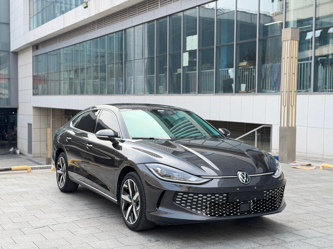 Volkswagen Lamando L
